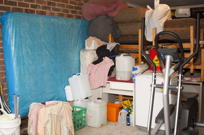 Signs It’s Time To Get Organizing And Decluttering Help